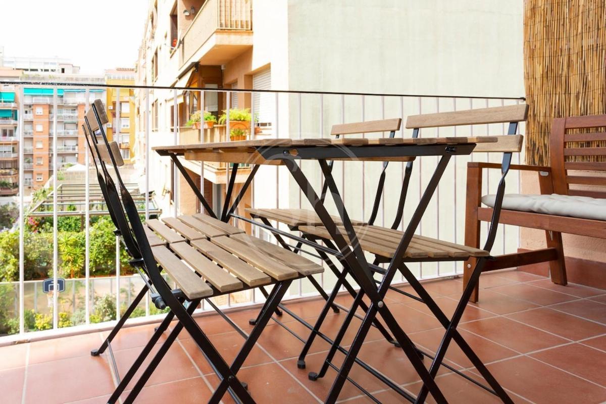 Comodo Apartamento Para 5 Barcelona Eksteriør billede